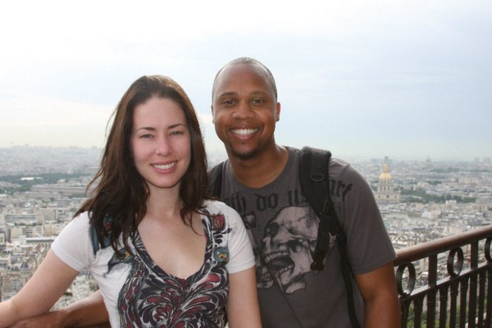 lyssa and kris eiffel tower