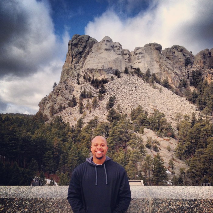 Kris traveled to Mount Rushmore